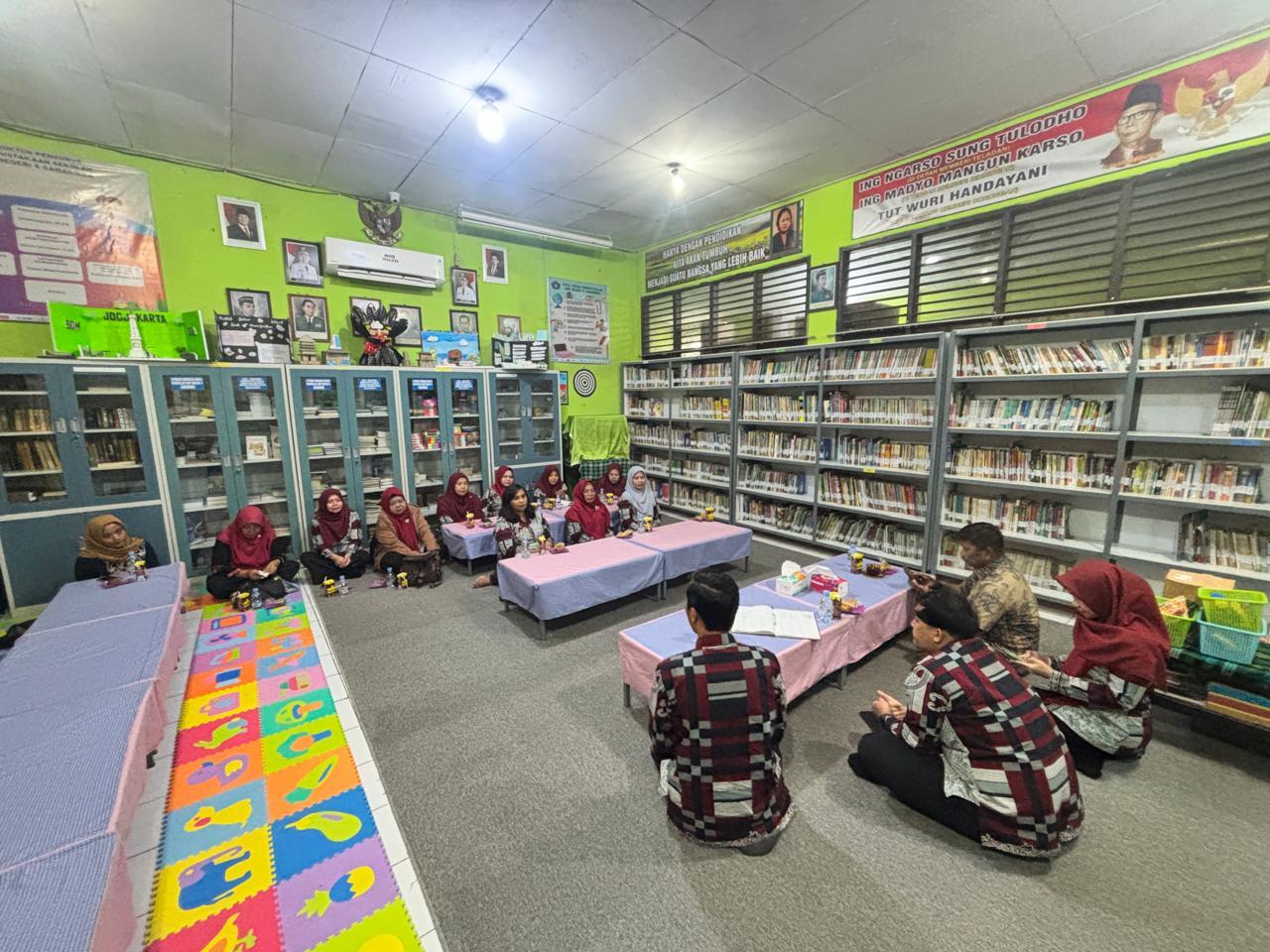 Studi Tiru Di SMP Negeri 4 Samarinda