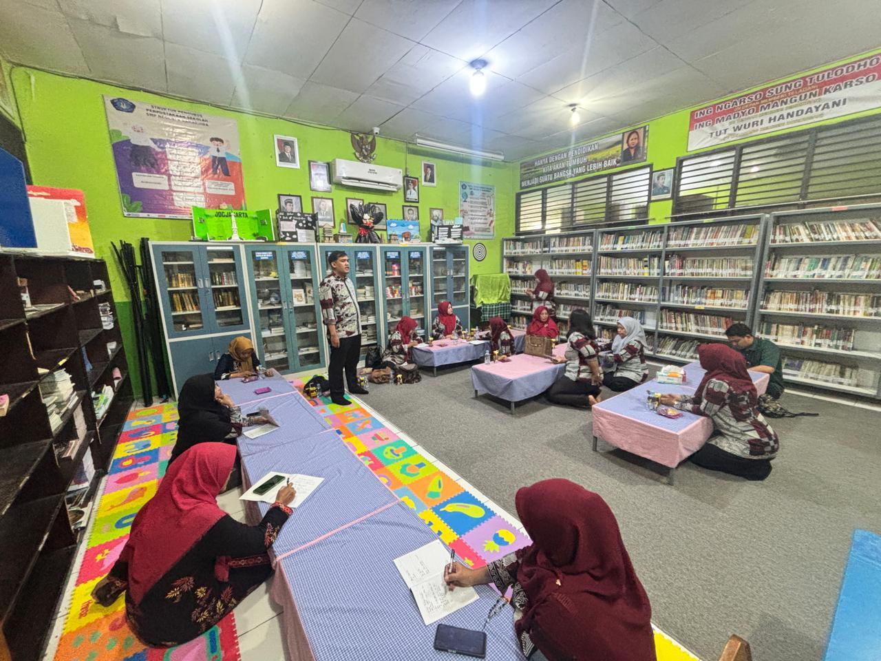 Studi Tiru Di SMP Negeri 4 Samarinda